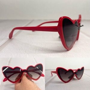 Trendy Heart Shaped Sunglasses – Multiple Colors Available‎ ❤️